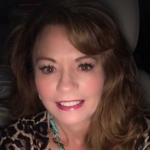 Meet your Posher, Ramona